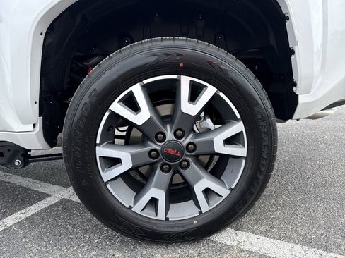Certified 2026 Toyota 4Runner TRD Sport Premium AWD/4WD image 19