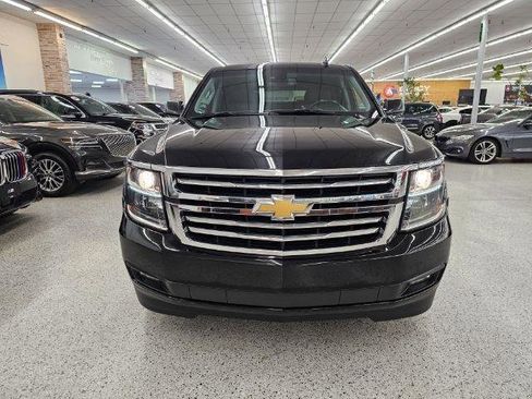 Used 2020 Chevrolet Tahoe LT AWD/4WD image 2