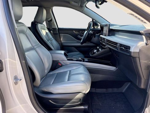 Used 2021 Lincoln Corsair Standard w/ Towing Package I image 32