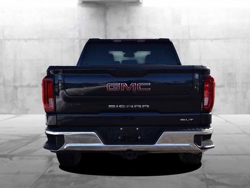 Used 2025 GMC Sierra 1500 SLT image 6