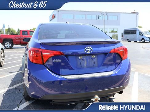 Used 2018 Toyota Corolla SE w/ SE Premium Package FWD image 18