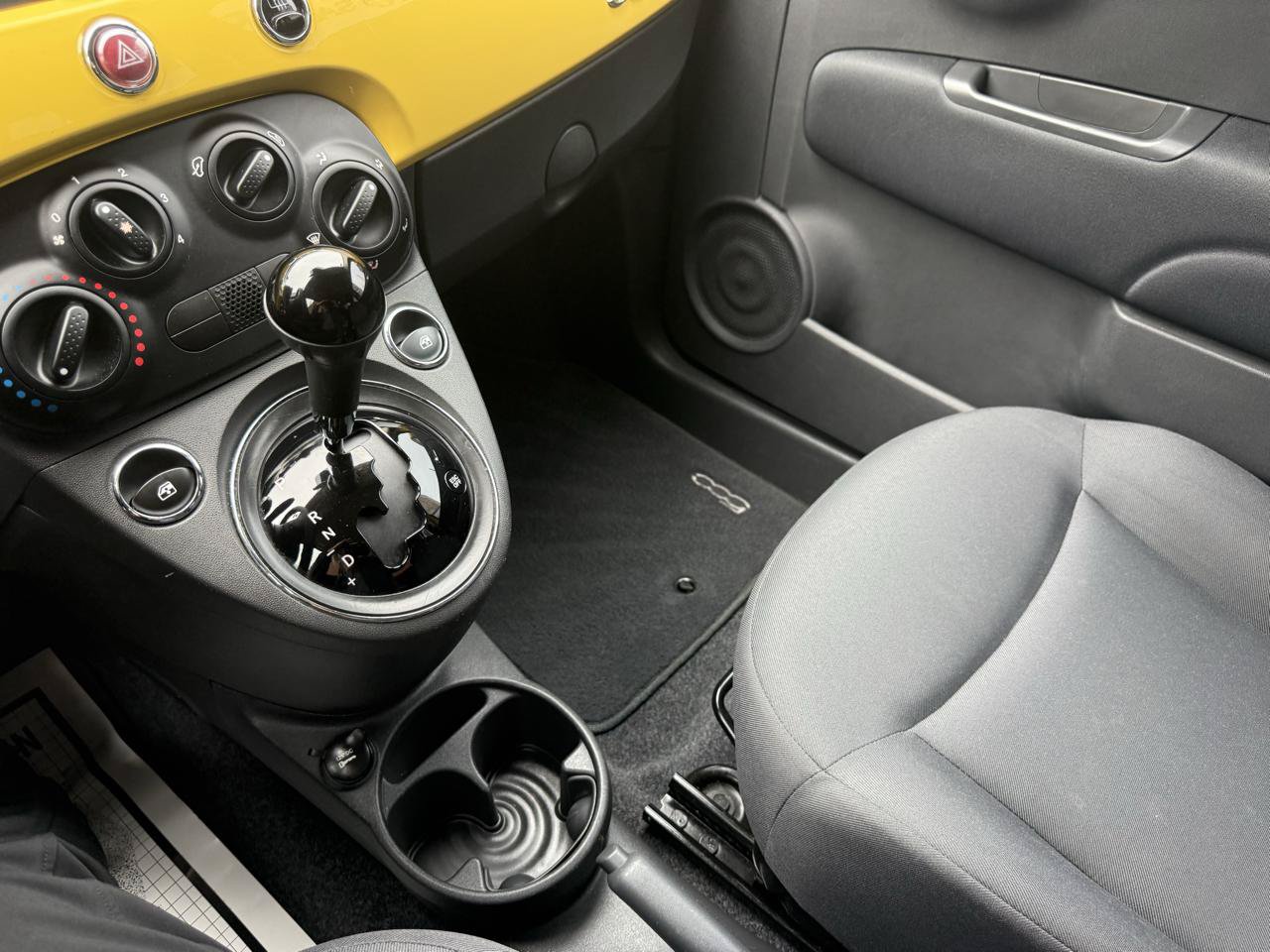 Used 2014 FIAT 500 Pop FWD image 11