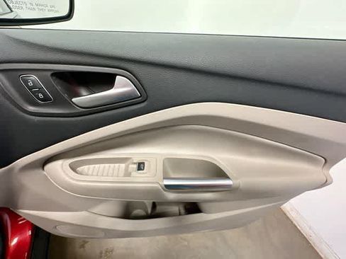 Used 2017 Ford Escape Titanium AWD/4WD image 23