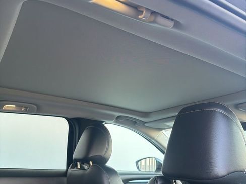 Certified 2025 MAZDA CX-50 AWD 2.5 S w/ Premium Package image 17