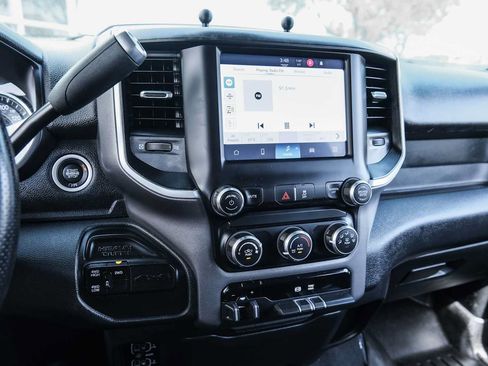 Used 2022 RAM 2500 Big Horn AWD/4WD image 44