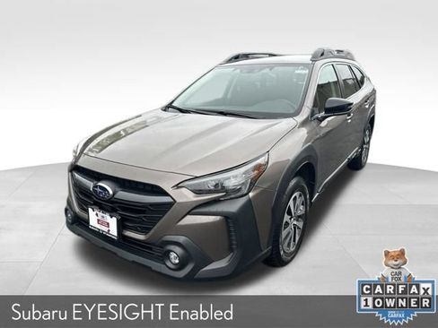 Certified 2023 Subaru Outback Premium AWD/4WD image 4
