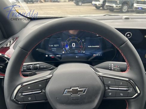 New 2026 Chevrolet Equinox RS w/ Safety and Technology Package AWD/4WD image 6