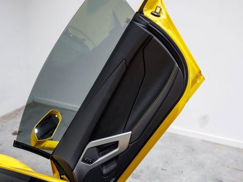 Used 2013 Lamborghini Aventador LP 700-4 image 15