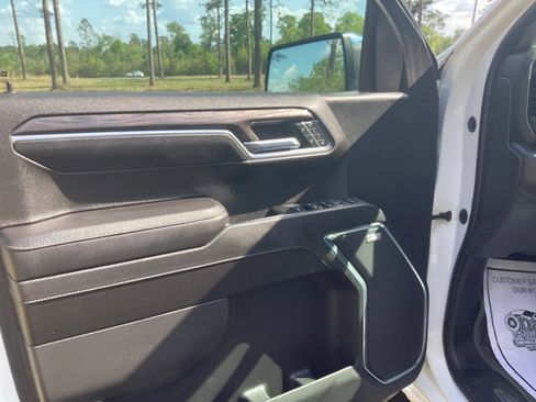 Used 2023 Chevrolet Silverado 1500 LTZ image 11