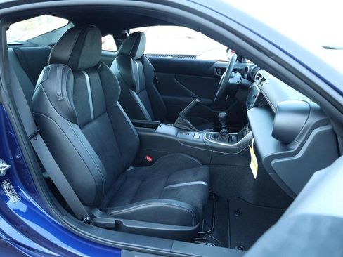 New 2025 Toyota GR86 Premium image 19