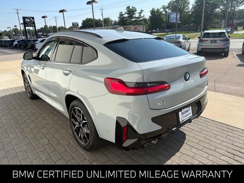 Used 2025 BMW X4 xDrive30i w/ M Sport Package AWD/4WD image 5