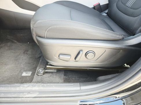 Used 2023 Hyundai Tucson SEL AWD/4WD image 35