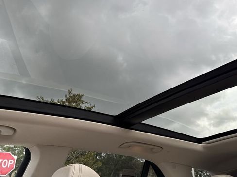 Used 2024 Mercedes-Benz GLE 450 4MATIC image 53