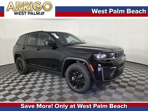 New 2026 Jeep Grand Cherokee Altitude RWD image 1