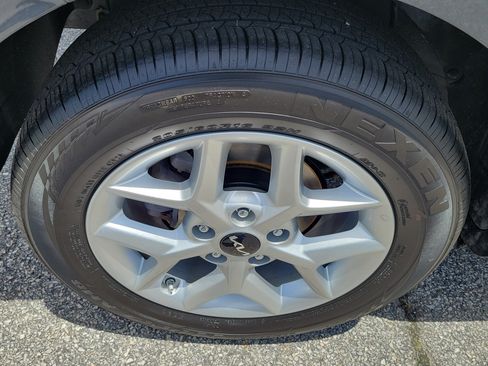 Certified 2025 Kia Soul LX FWD image 7