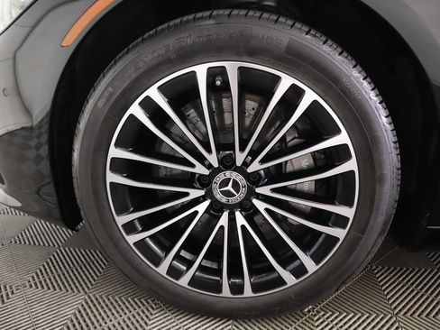 Used 2024 Mercedes-Benz S 580 4MATIC Sedan image 31