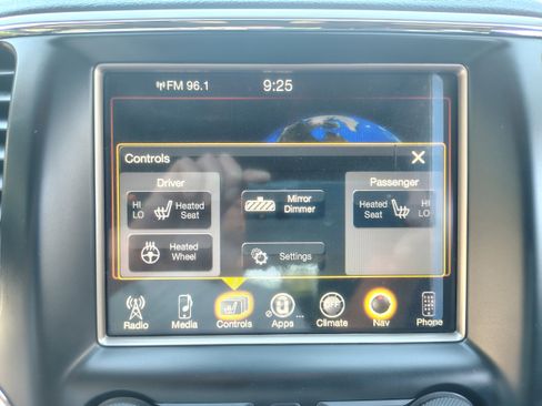 Used 2015 Jeep Grand Cherokee Limited AWD/4WD image 41
