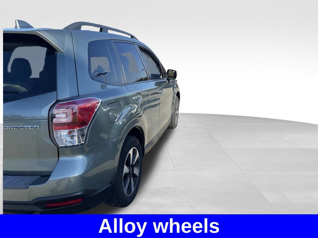 Used 2018 Subaru Forester 2.5i Premium w/ All-Weather Package AWD/4WD image 7