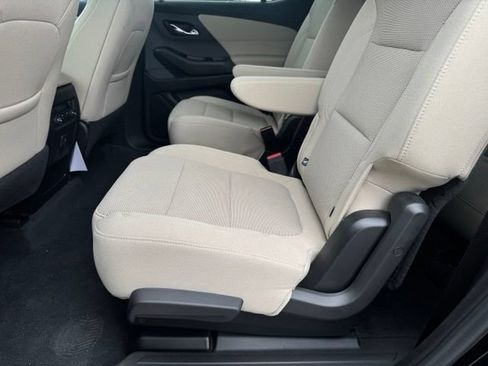 Certified 2023 Chevrolet Traverse LT AWD/4WD image 7