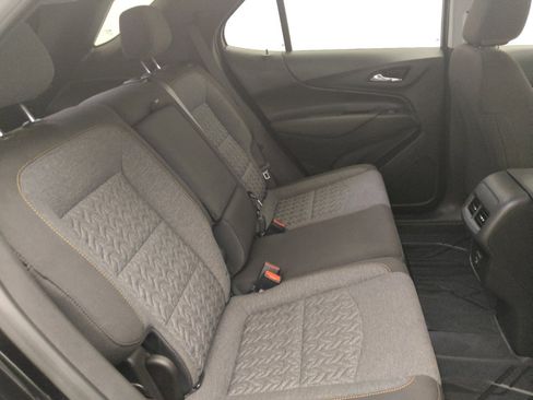 Used 2022 Chevrolet Equinox LT FWD image 19