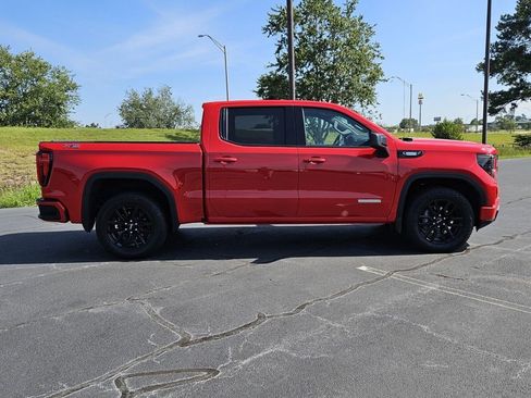 Used 2025 GMC Sierra 1500 Elevation w/ X31 Off-Road Package AWD/4WD image 14