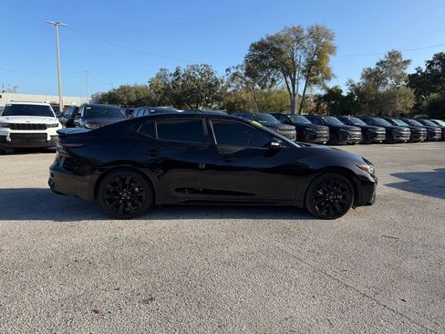 Used 2023 Nissan Maxima SR w/ Sport Mat Group image 7