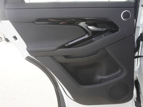 New 2026 Land Rover Range Rover Evoque S image 28