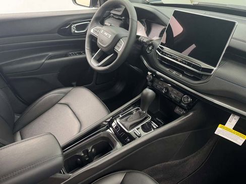 New 2026 Jeep Compass Limited image 26