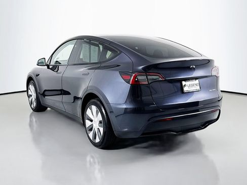 Used 2024 Tesla Model Y Long Range AWD/4WD image 6