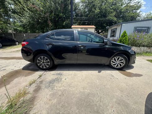 Used 2017 Toyota Corolla L FWD image 4