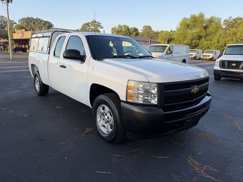Used 2013 Chevrolet Silverado 1500 W/T RWD image 6