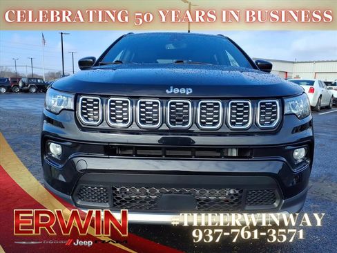 Certified 2024 Jeep Compass Limited image 2