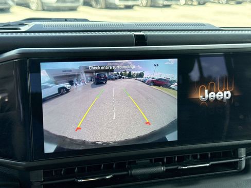 Certified 2024 Jeep Wrangler Unlimited Rubicon 4xe w/ Safety Group AWD/4WD image 29