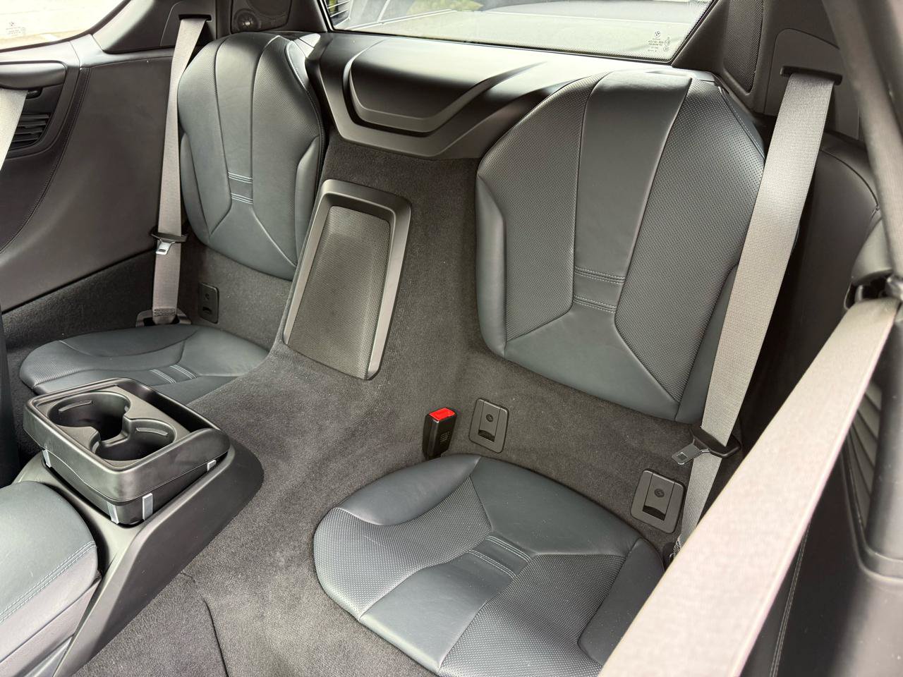 Used 2017 BMW i8 AWD/4WD image 4
