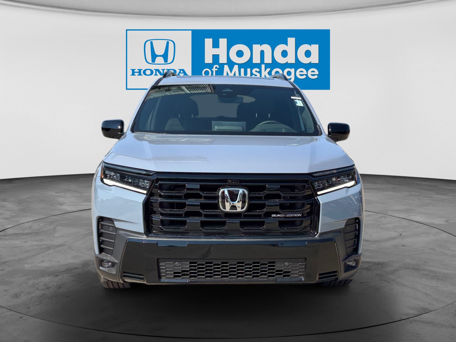 New 2026 Honda Pilot Black Edition image 2