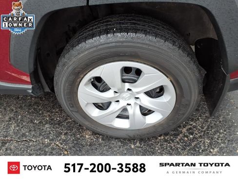 Used 2023 Toyota RAV4 LE image 10