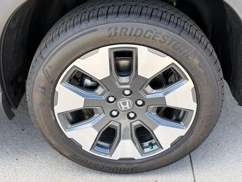 Certified 2026 Honda Pilot Elite image 12