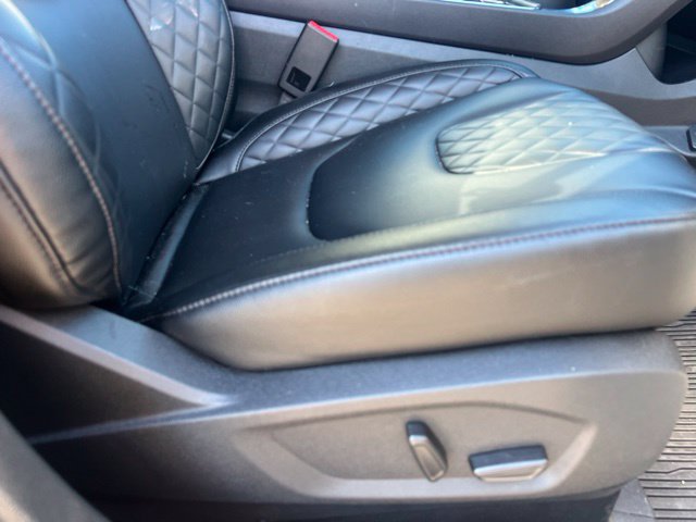 Used 2024 Ford Edge Titanium AWD/4WD image 12