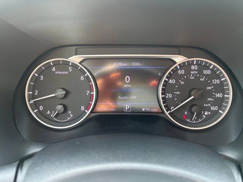 Used 2022 Nissan Sentra SR FWD image 16