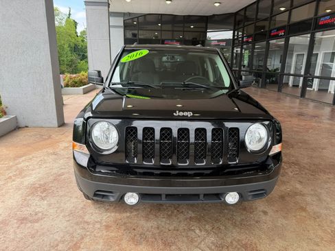 Used 2016 Jeep Patriot Sport AWD/4WD image 2