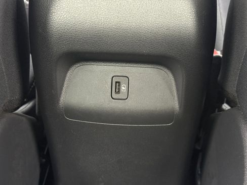 Used 2024 Nissan Sentra SV image 28