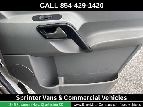 Used 2016 Mercedes-Benz Sprinter 2500 image 29