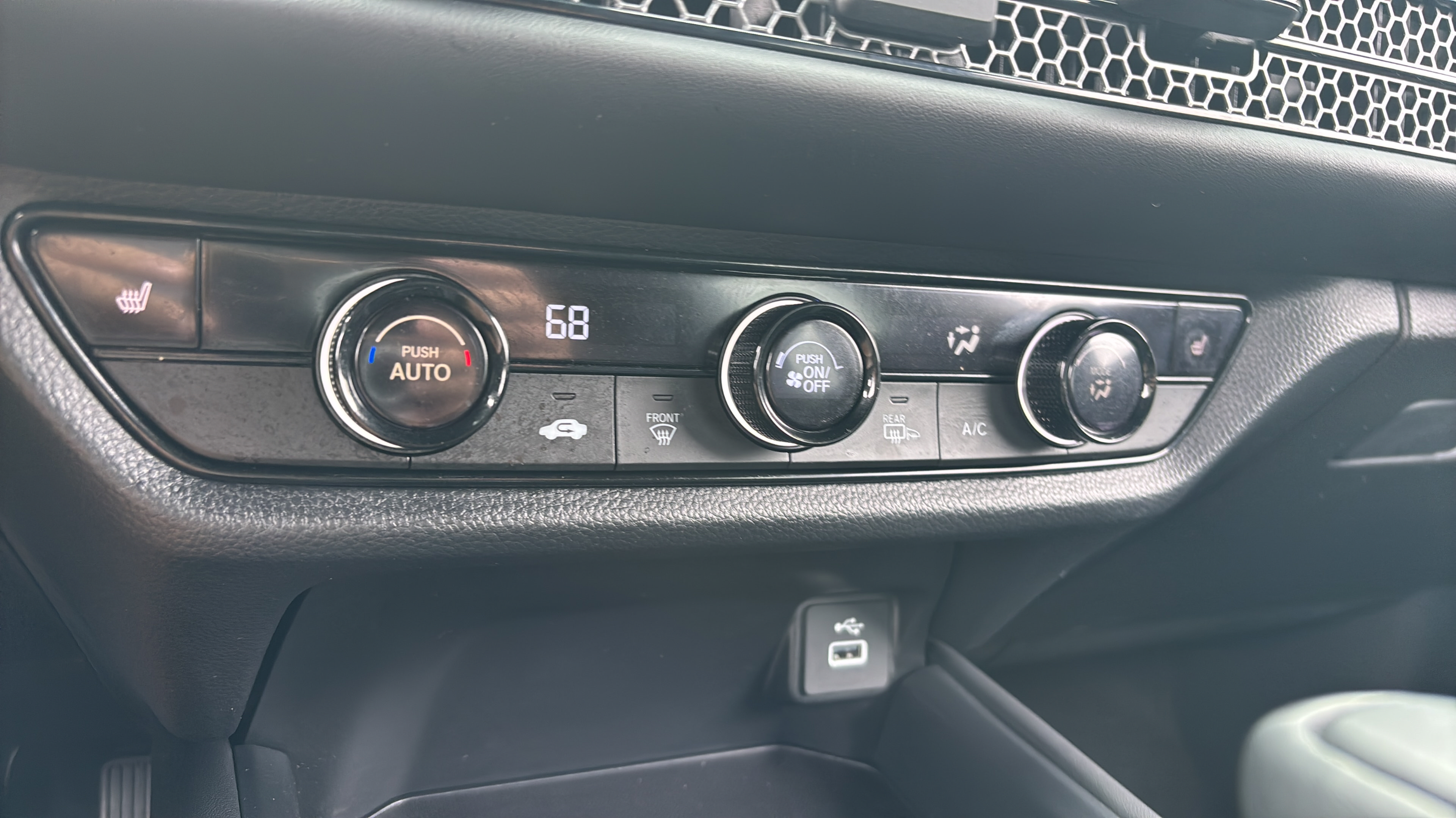Certified 2024 Honda HR-V Sport image 25