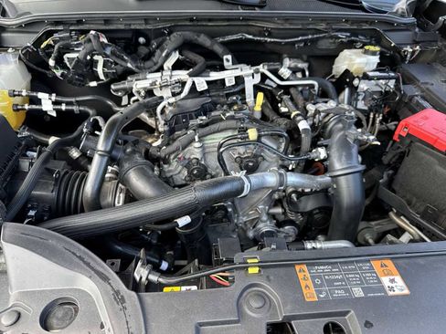 Used 2025 Ford Ranger XLT RWD image 14