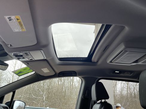 Used 2019 Honda Odyssey Touring image 17