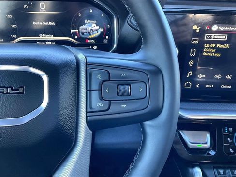 Used 2024 GMC Sierra 3500 Denali w/ Technology Package image 24