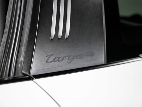 Used 2017 Porsche 911 Targa 4 image 48