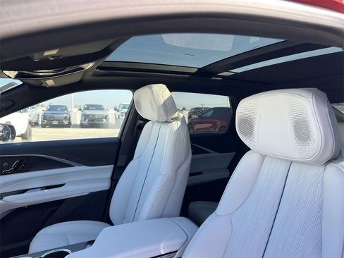 New 2025 Cadillac Lyriq Sport image 26