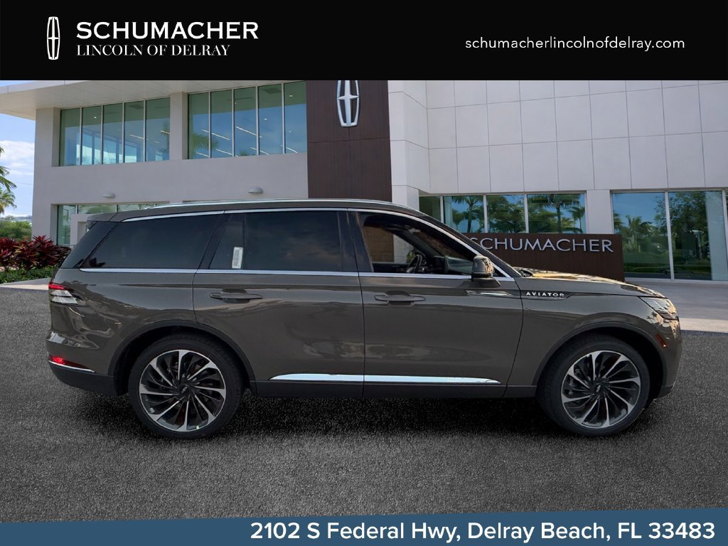 New 2026 Lincoln Aviator Reserve w/ Luxury Package AWD/4WD image 8