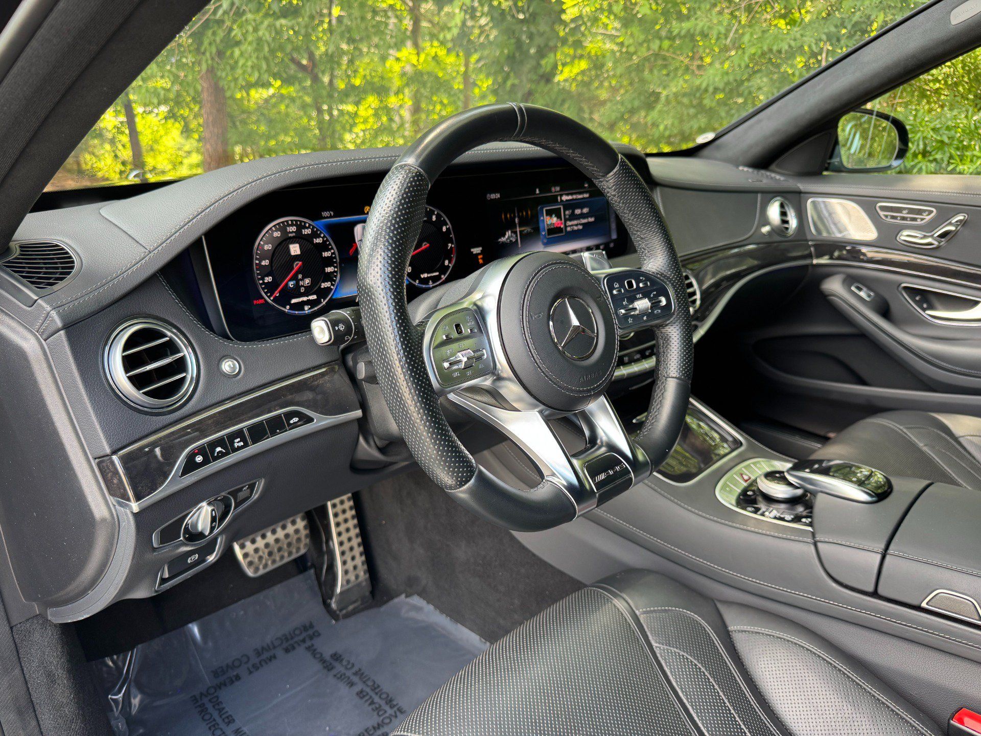 Used 2020 Mercedes-Benz S 63 AMG 4MATIC Sedan image 32